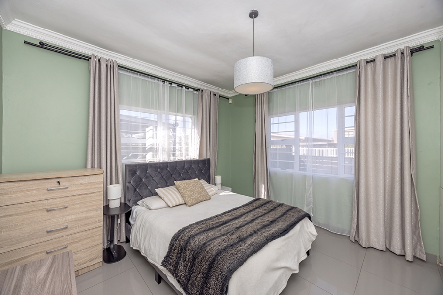 3 Bedroom Property for Sale in Avondale Western Cape